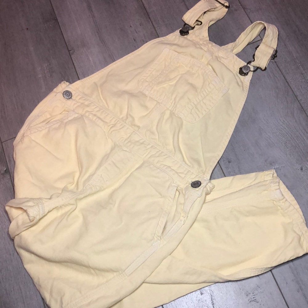 Yellow pant overalls - Picture 4 of 4